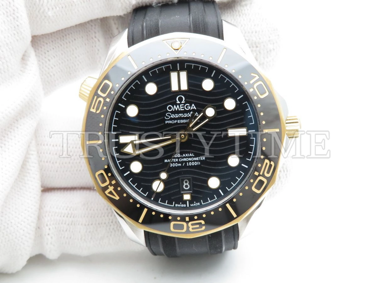 Копия часов Omega Seamaster Diver 300m Co-axial Chronometer 42mm 210.22.42.20.01.001