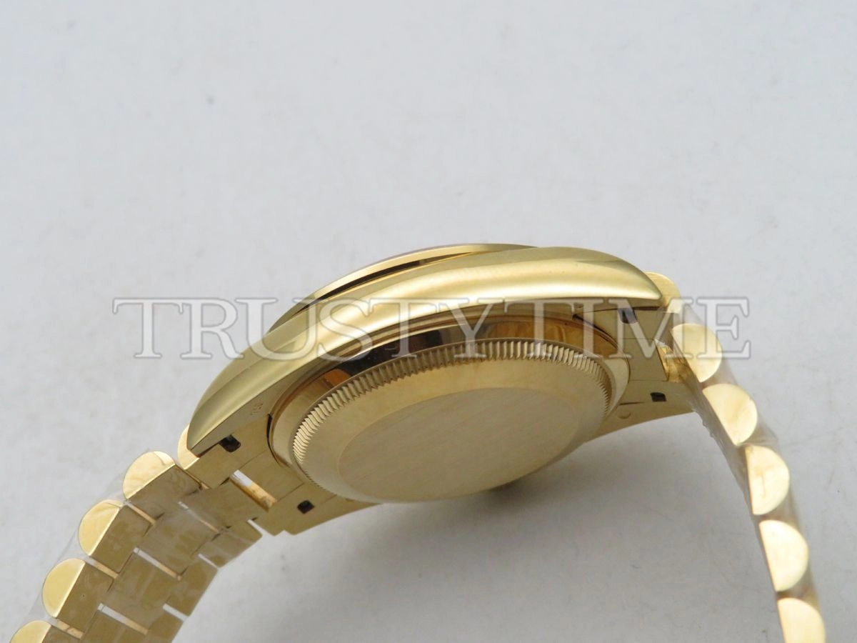 Копия часов Rolex Day-Date 36mm 128348RBR-0027