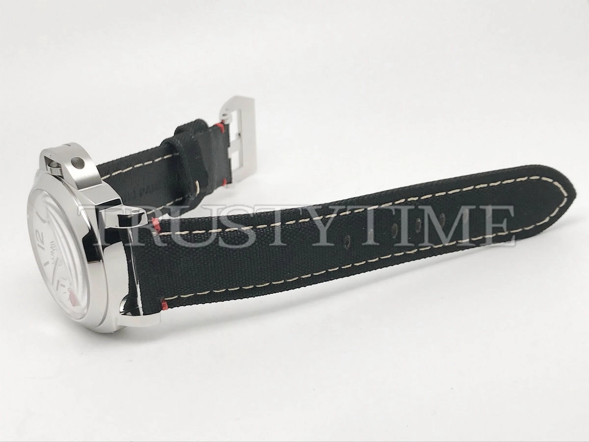 Копия часов Panerai Luminor Luna Rossa 44mm PAM01342