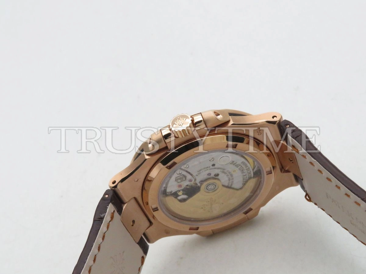 Копия часов Patek Philippe Nautilus 40mm 5711/1R