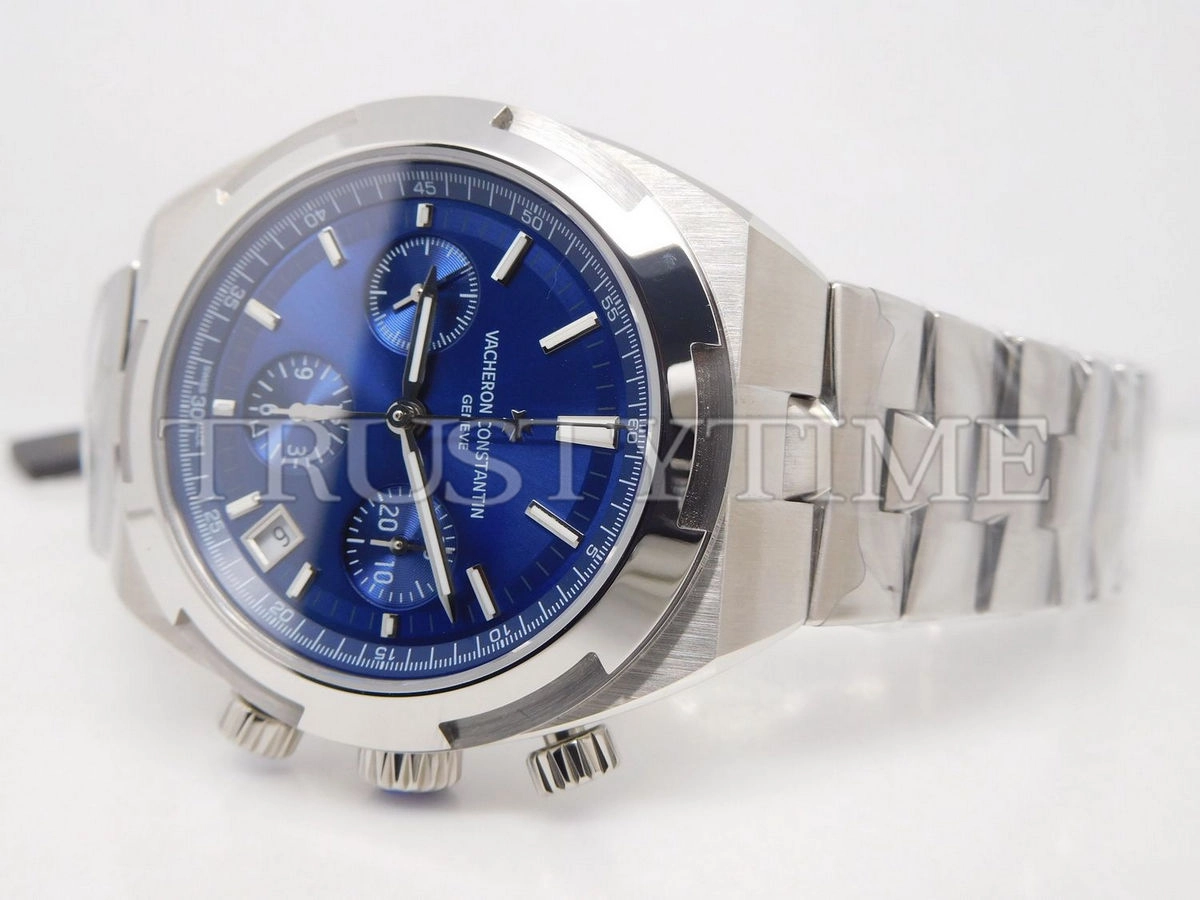 Копия часов Vacheron Constantin Overseas Chronograph 42mm 5500V/110A-B148