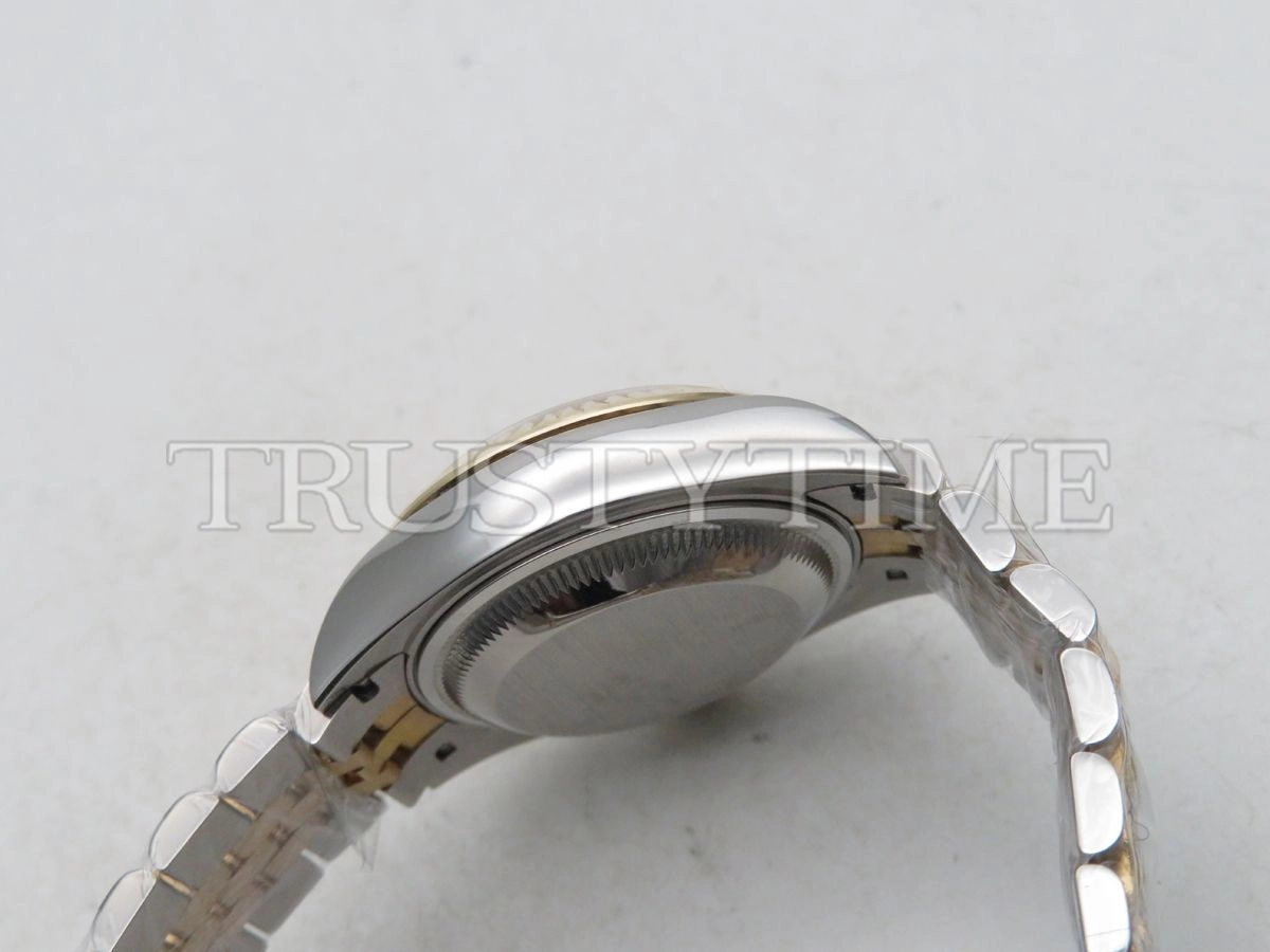 Копия часов Rolex DateJust 28mm 279173-0001