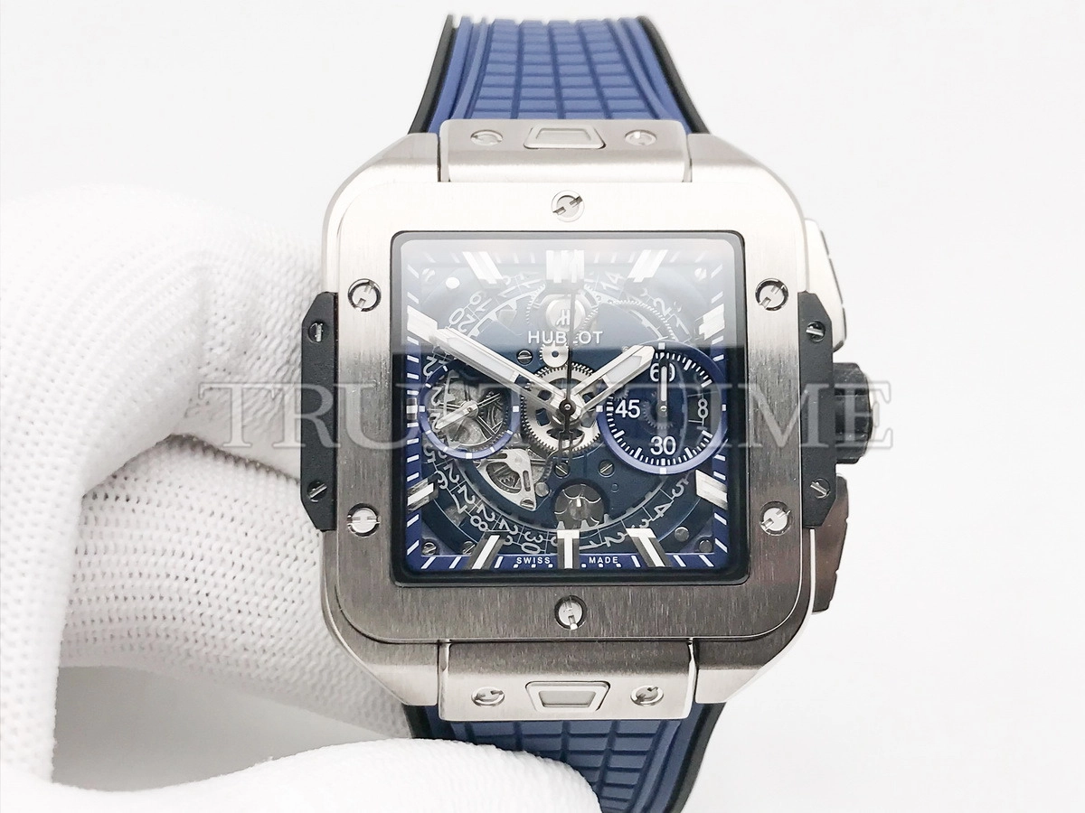 Копия часов Hublot Square Bang Unico Titanium Blue 821.NX.5170.RX