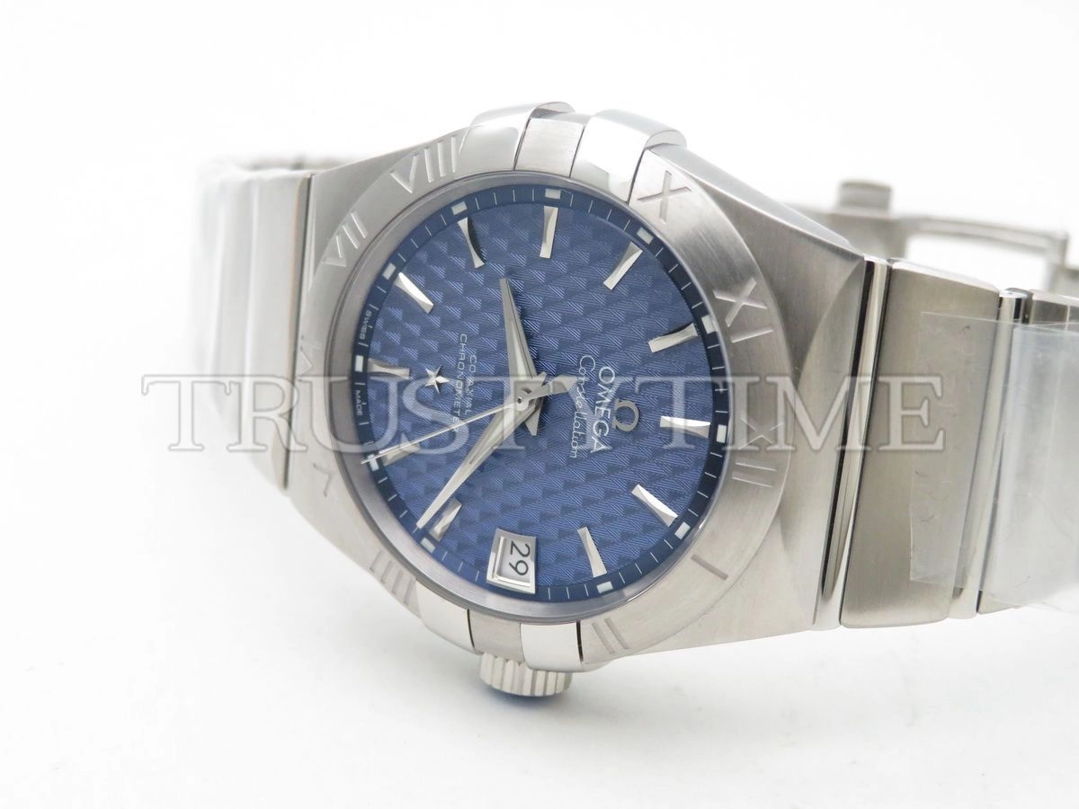 Копия часов Omega Constellation Co-Axial Chronometer 38mm 123.10.38.21.03.001
