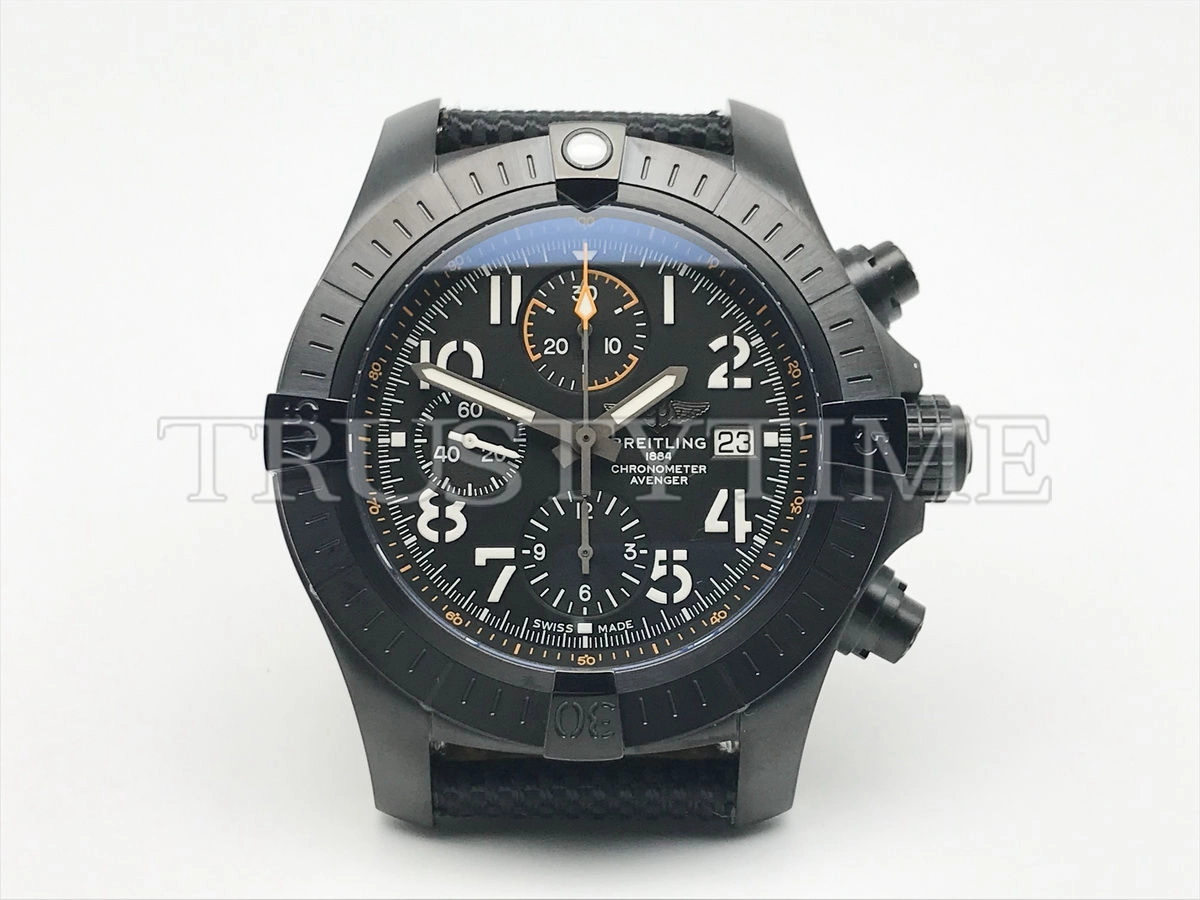 Копия часов Breitling Avenger Chronograph 45 Night Mission V13317101B1X1