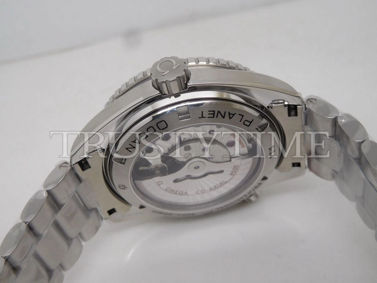 Копия часов Omega Seamaster Planet Ocean 600m Co‑Axial Master Chronometer 45,5mm 232.30.46.21.01.001