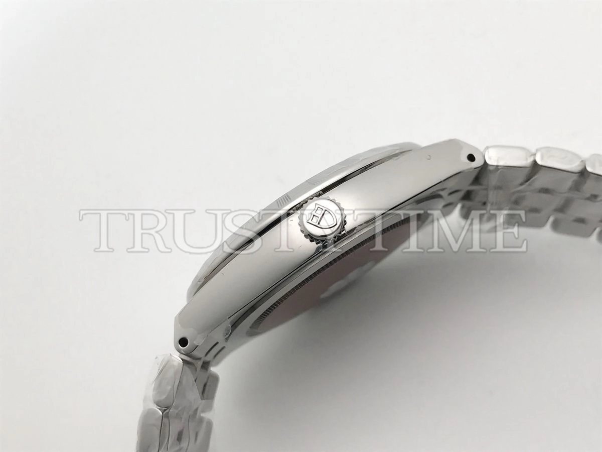 Копия часов Tudor Royal Day-Date 41mm M28600-0001
