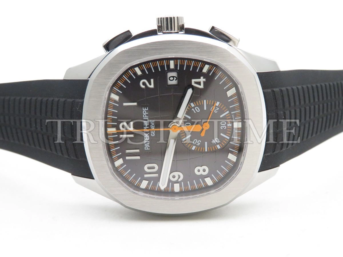Копия часов Patek Philippe Aquanaut Chronograph 42mm 5968A-001