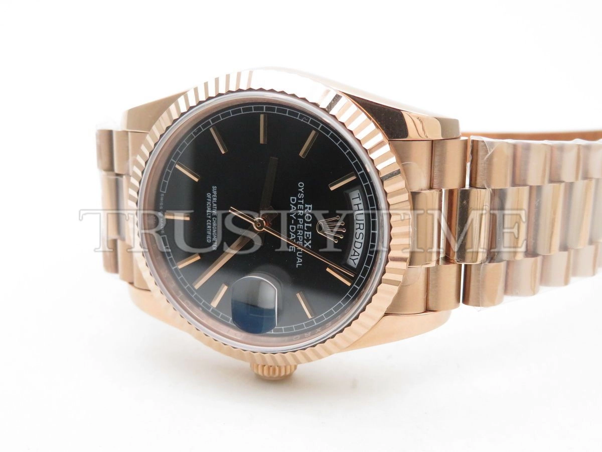 Копия часов Rolex Day-Date 36mm 118235F-0004