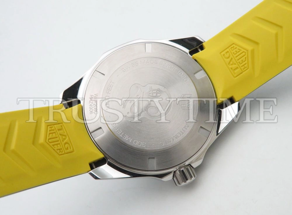 Копия часов Tag Heuer Aquaracer Calibre 5 43mm WAY201A.FT6069