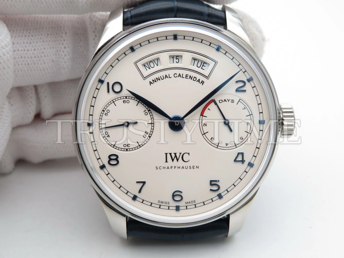 Реплика часов IWC Portugieser Annual Calendar 44mm IW503505 Арт.IW-0604 Копия часов IWC Portugieser Annual Calendar 44mm IW503505 Арт.IW-0604