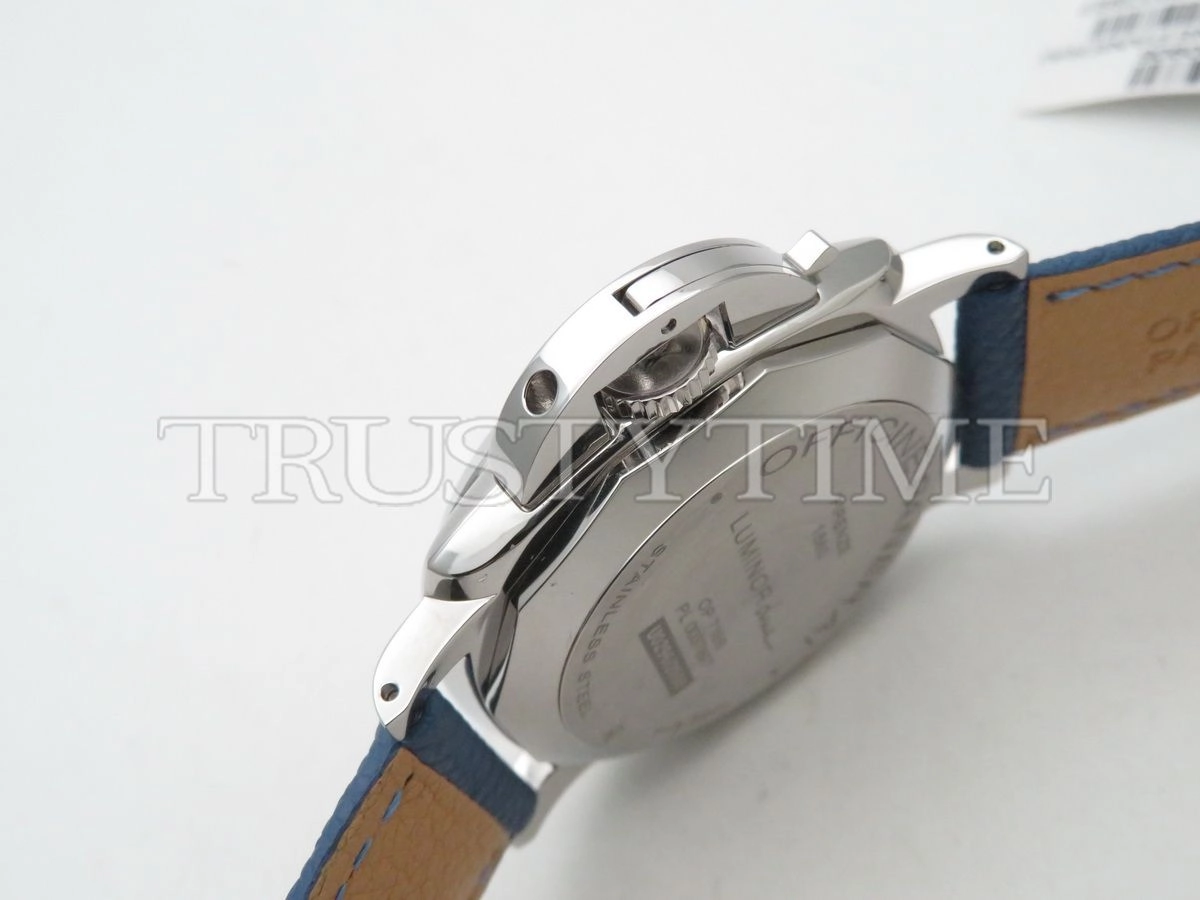 Копия часов Panerai Luminor Due 3 Days Date 42mm PAM00906