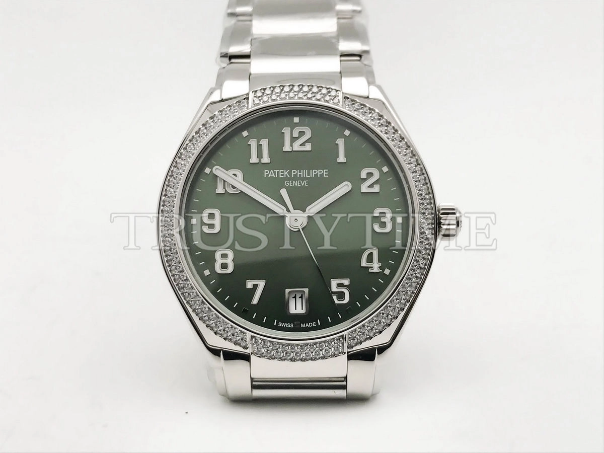 Копия часов Patek Philippe Twenty-4 Automatic 36mm 7300/1200A-011