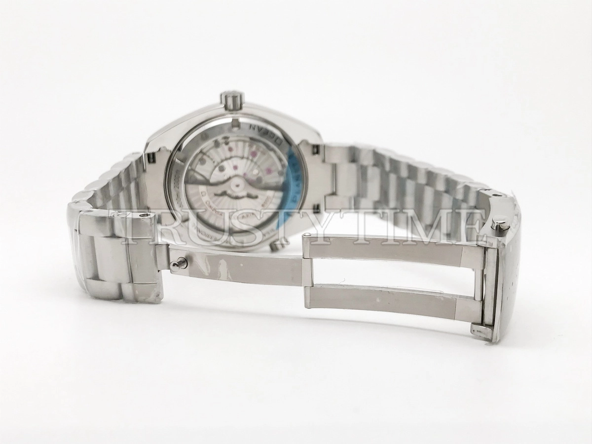 Копия часов Omega Seamaster Planet Ocean 600m Omega Co‑Axial 42 mm 232.15.42.21.04.001