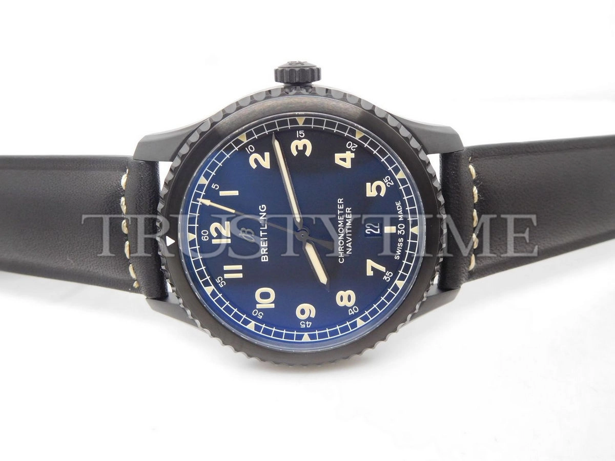 Копия часов Breitling Aviator 8 Automatic 41 M17314101B1X1