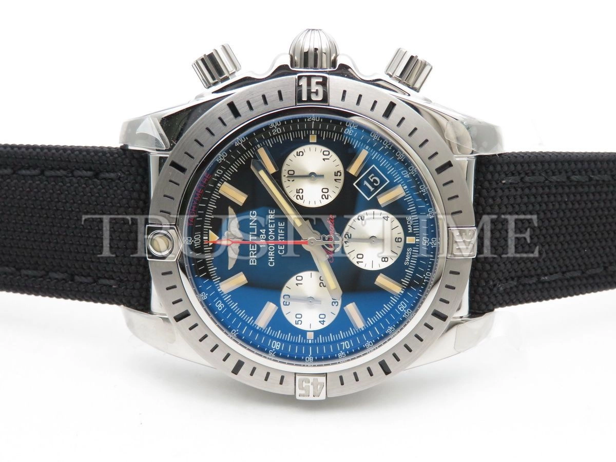 Копия часов Breitling Chronomat 44 AB01154GBD13101W