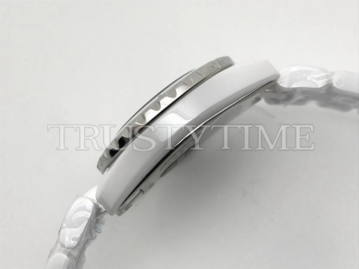 Копия часов Chanel J-12 33 H2422