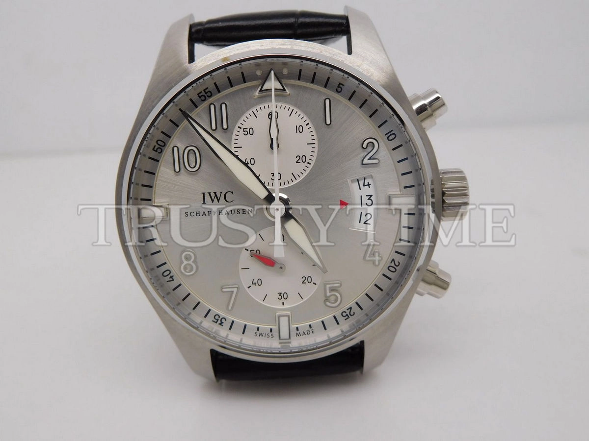 Копия часов IWC Pilot’s Watch Chronograph Edition JU-Air 43mm IW387809