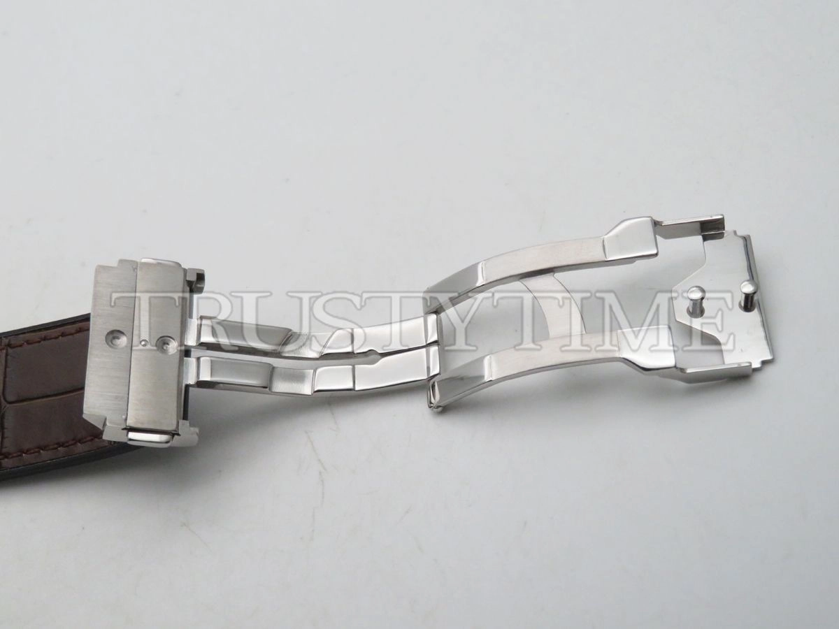 Копия часов Hublot Classic Fusion Titanium Opalin 45mm 511.NX.2611.LR