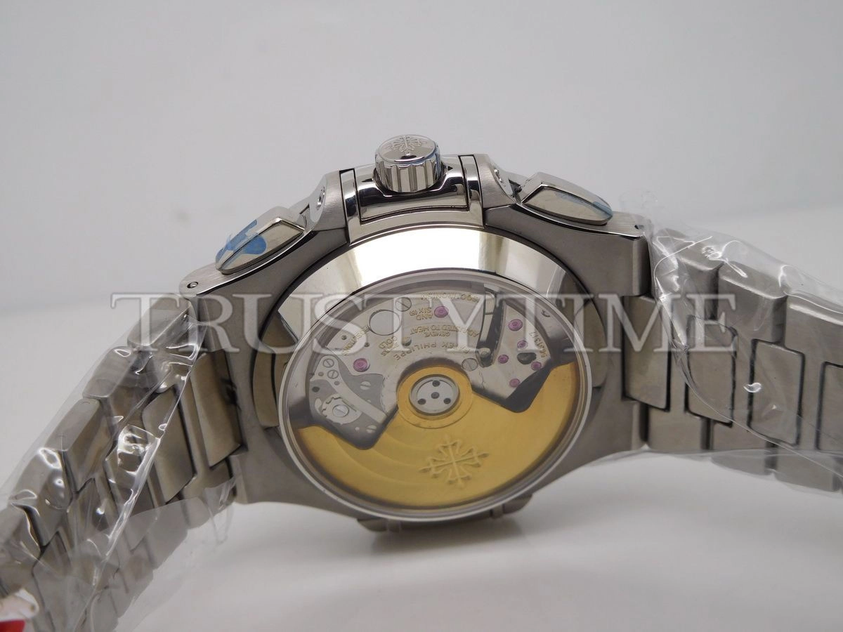 Копия часов Patek Philippe Nautilus Chronograph 40,5mm 5980/1A-019