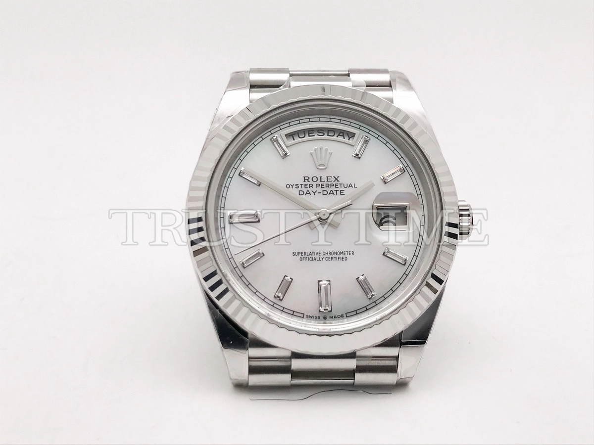 Копия часов Rolex Day-Date 40mm 228239-0078