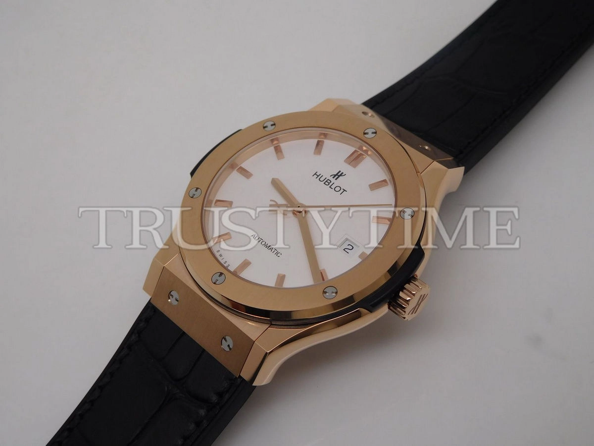 Копия часов Hublot Classic Fusion 42mm 542.OX.2611.LR