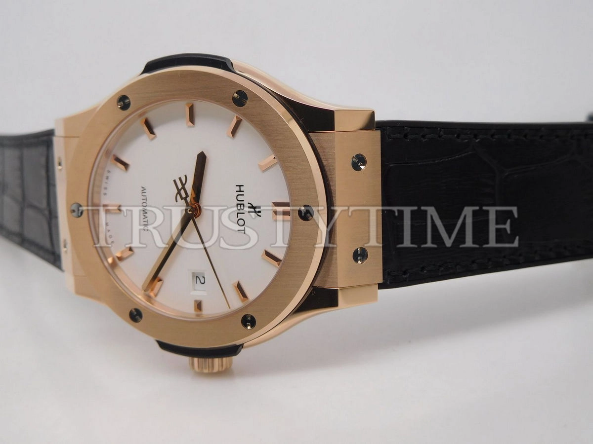 Копия часов Hublot Classic Fusion 42mm 542.OX.2611.LR