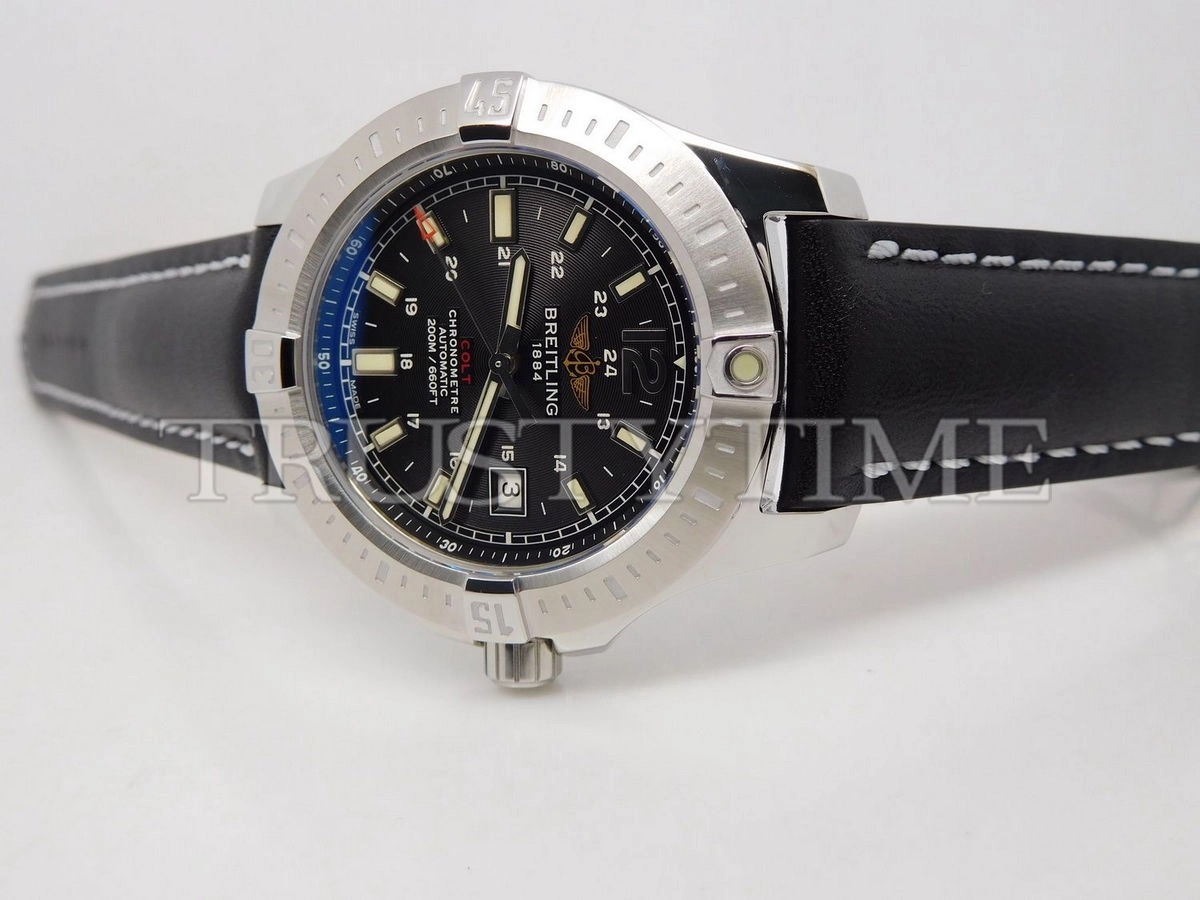 Копия часов Breitling Colt Automatic Volcano 44 A1738811/BD44/435X/A20BA.1