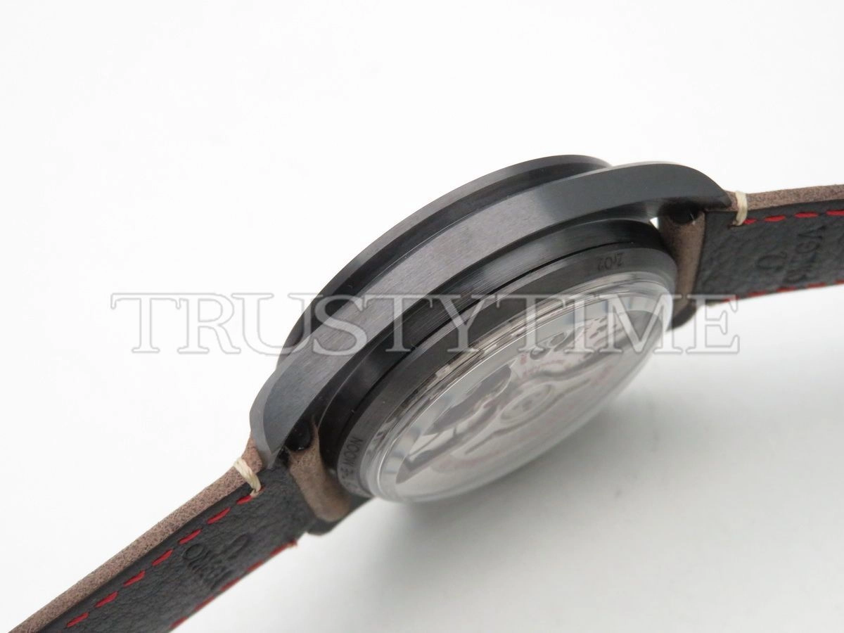 Копия часов Omega Speedmaster Moonwatch Co-Axial Chronograph Vintage Black 44mm 311.92.44.51.01.006