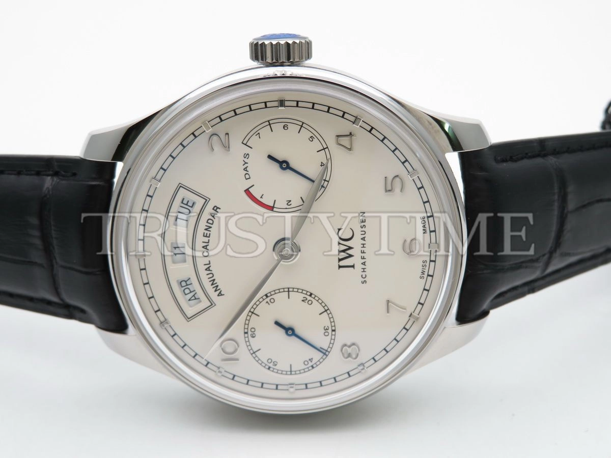 Реплика часов IWC Portugieser Annual Calendar 44mm IW503501 Арт.IW-0615 Копия часов IWC Portugieser Annual Calendar 44mm IW503501 Арт.IW-0615