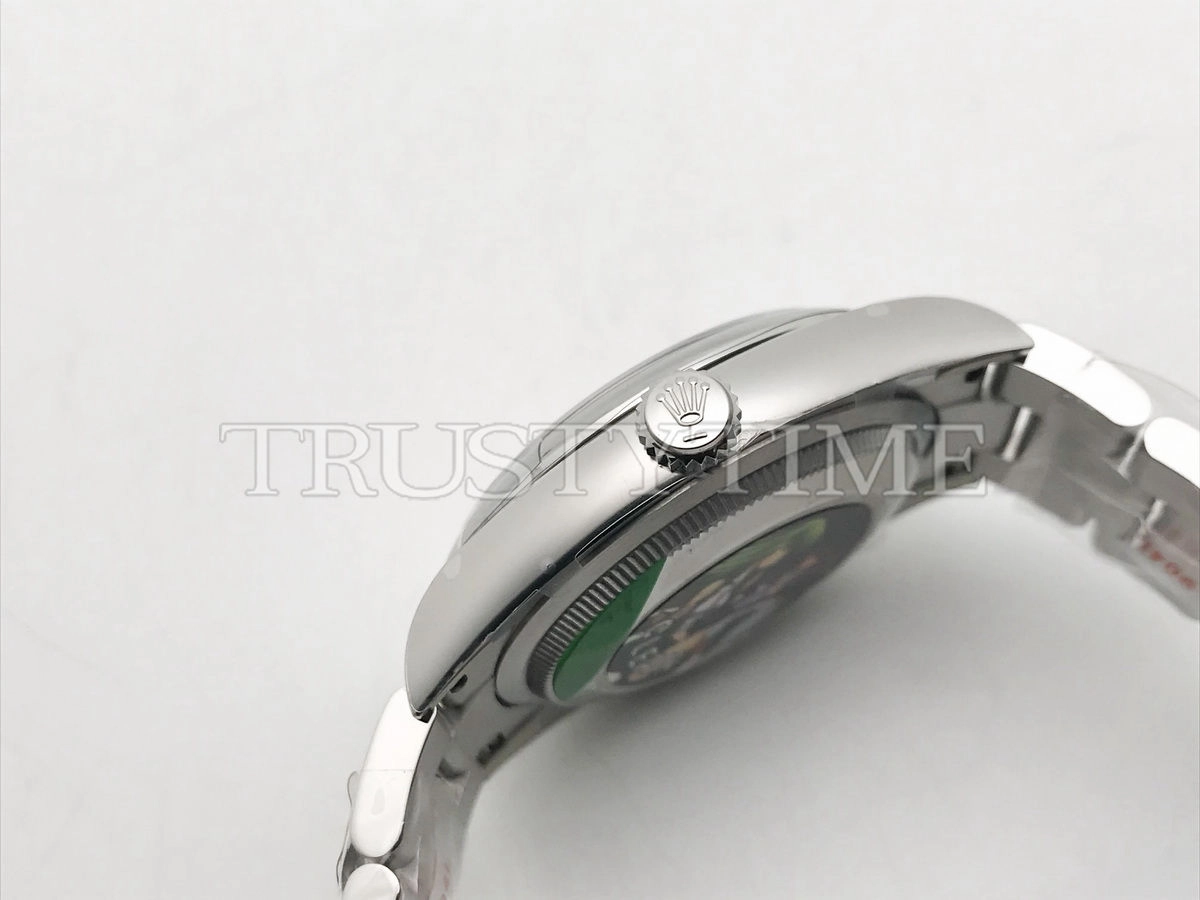 Копия часов Rolex Oyster Perpetual 36mm 126000-0008