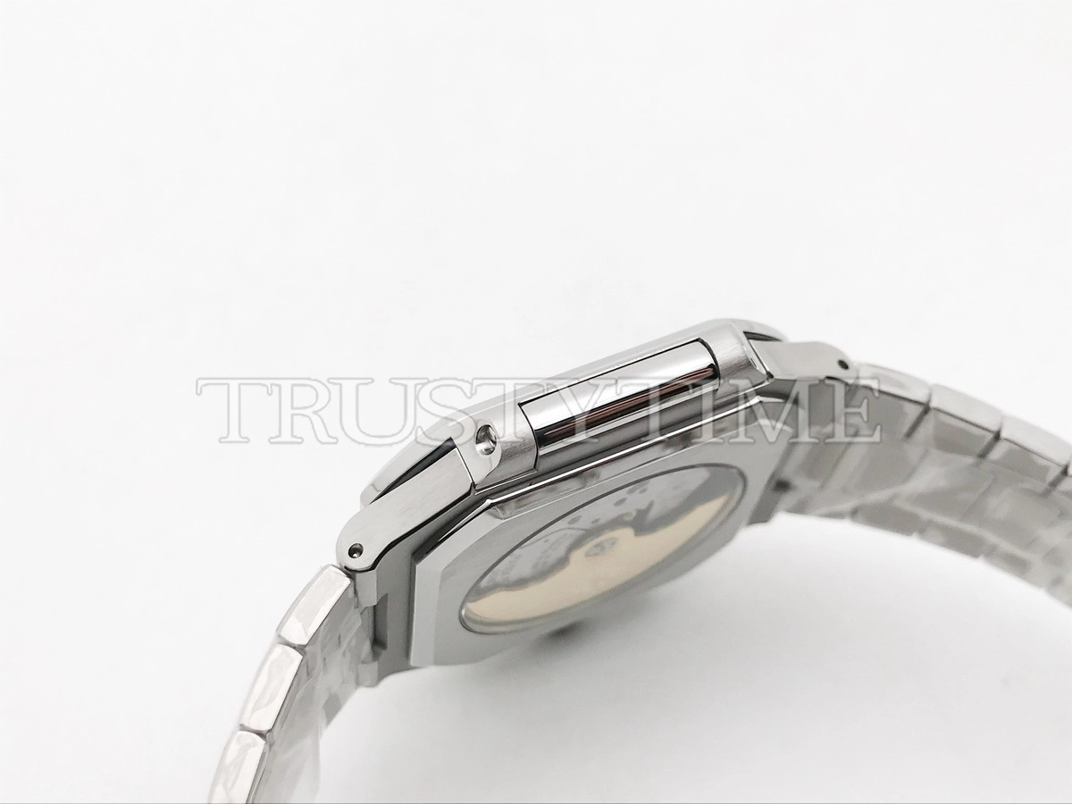 Копия часов Patek Philippe Cubitus 5821/1A-001