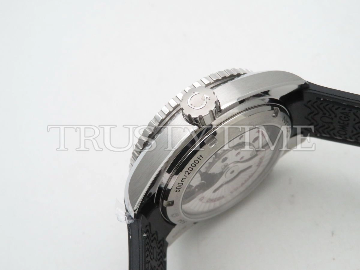 Копия часов Omega Seamaster Planet Ocean 600m Co‑Axial Master Chronometer GMT 43.5mm 232.32.44.22.01.001