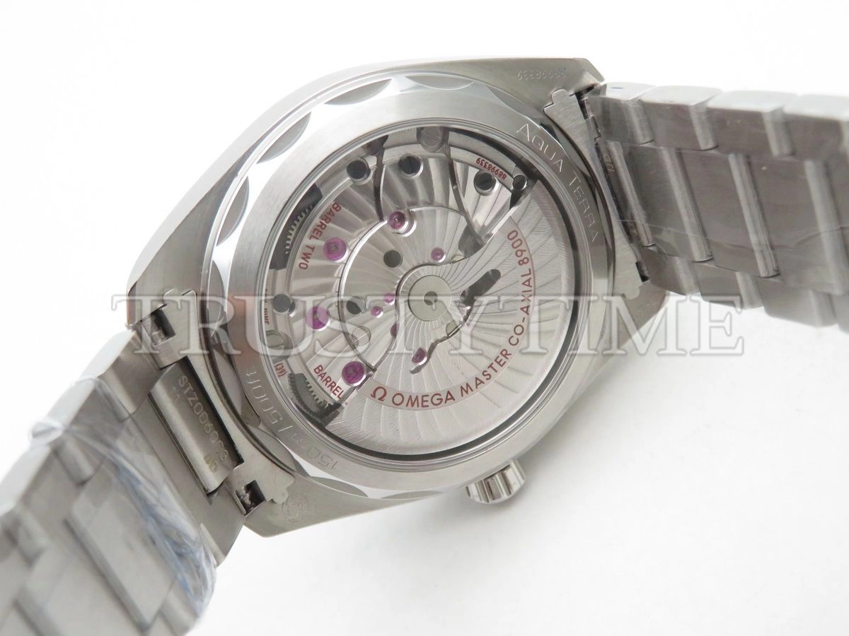 Копия часов Omega Seamaster Aqua Terra 150m Co-axial Master Chronometer 41mm 220.10.41.21.10.001