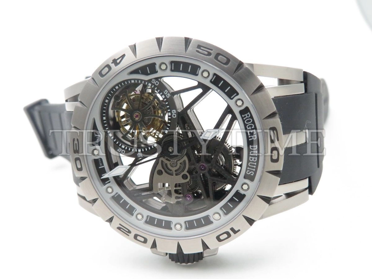 Копия часов Roger Dubuis Excalibur Spider Skeleton Flying Tourbillon 45mm RDDBEX0479