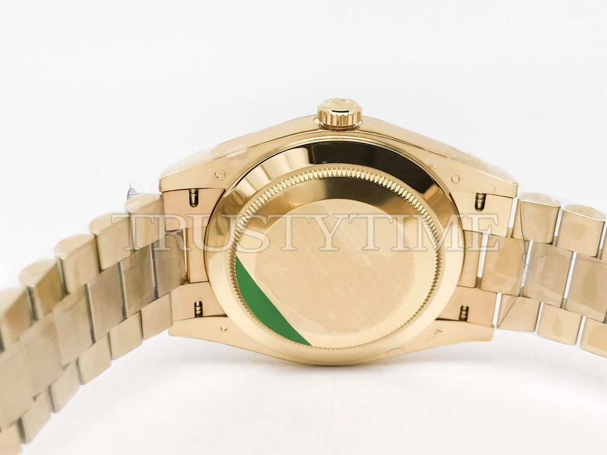 Копия часов Rolex Day-Date 40mm 228238-0069