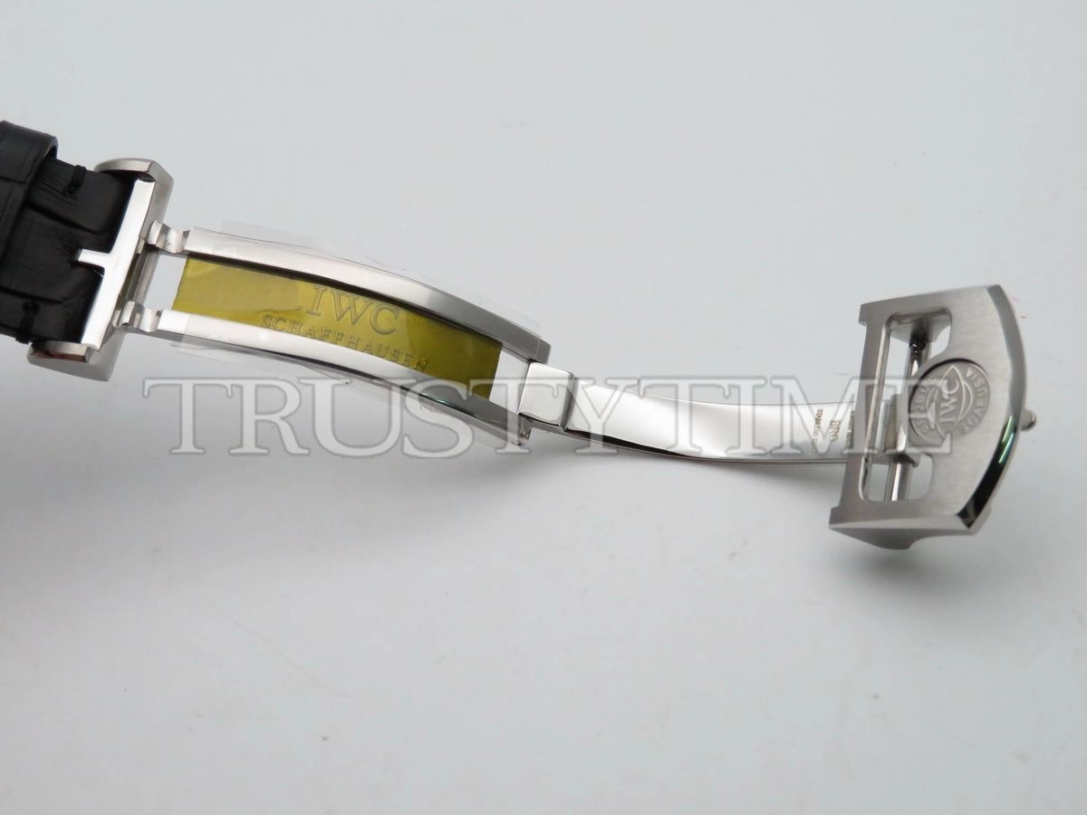 Реплика часов IWC Portugieser Annual Calendar 44mm IW503502 Арт.IW-0614 Копия часов IWC Portugieser Annual Calendar 44mm IW503502 Арт.IW-0614