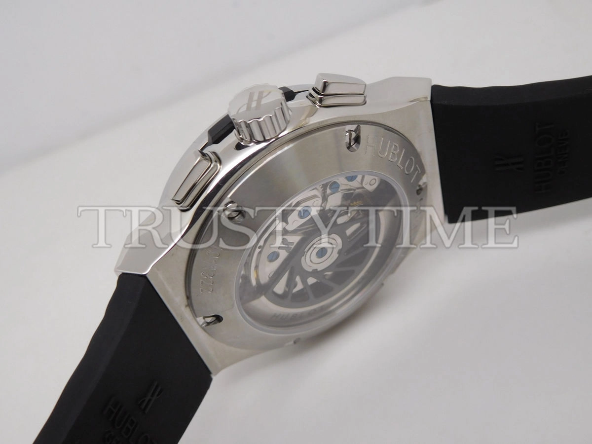 Копия часов Hublot Classic Fusion Chronograph 42mm 541.NX.1171.LR.1704