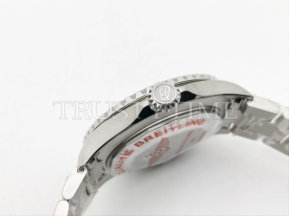 Копия часов Breitling Superocean Automatic 44mm A17376211L2A1