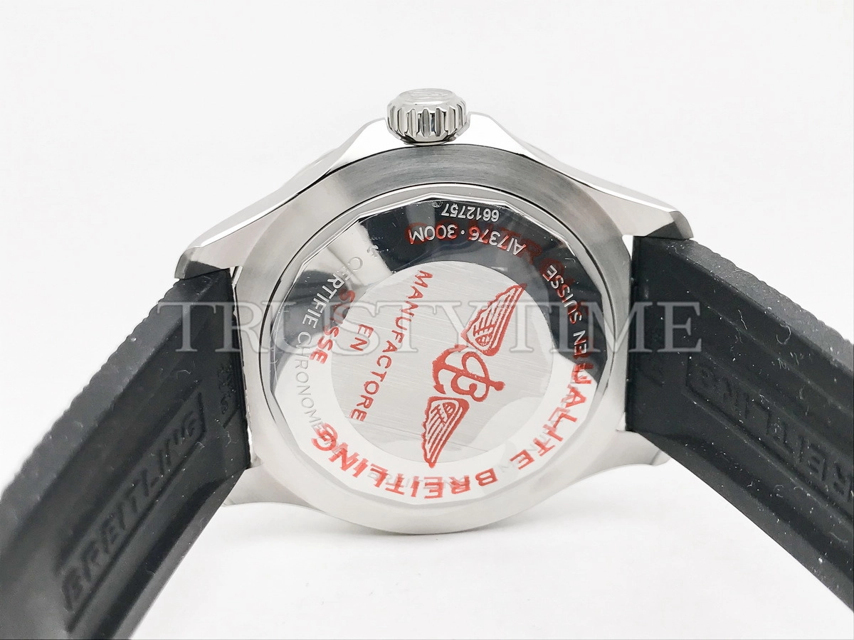 Копия часов Breitling Superocean Automatic 44mm A17376211L2S1