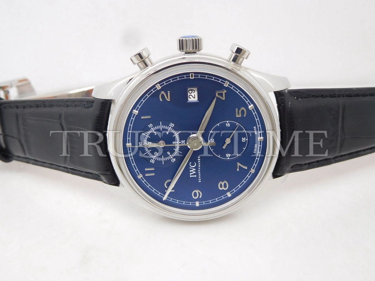 Копия часов IWC Portugieser Chronograph Classic 42mm IW390303