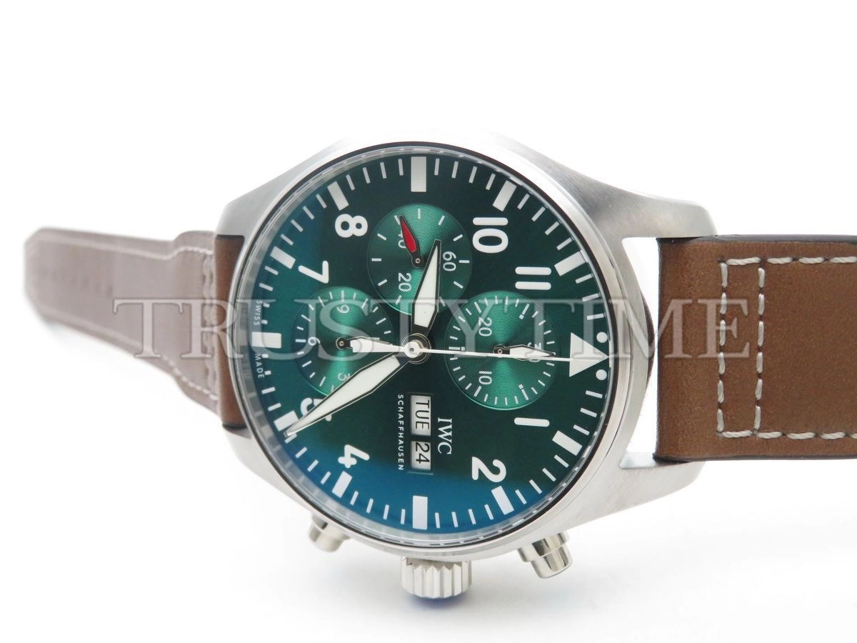 Копия часов IWC Pilot's Watch Chronograph Edition Racing Green 43mm IW377726