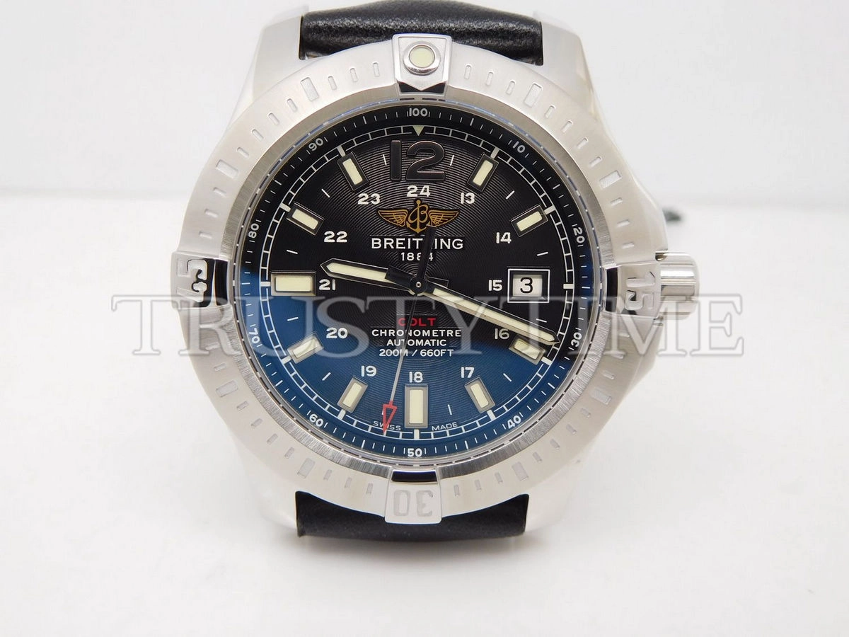 Копия часов Breitling Colt Automatic Volcano 44 A1738811/BD44/435X/A20BA.1