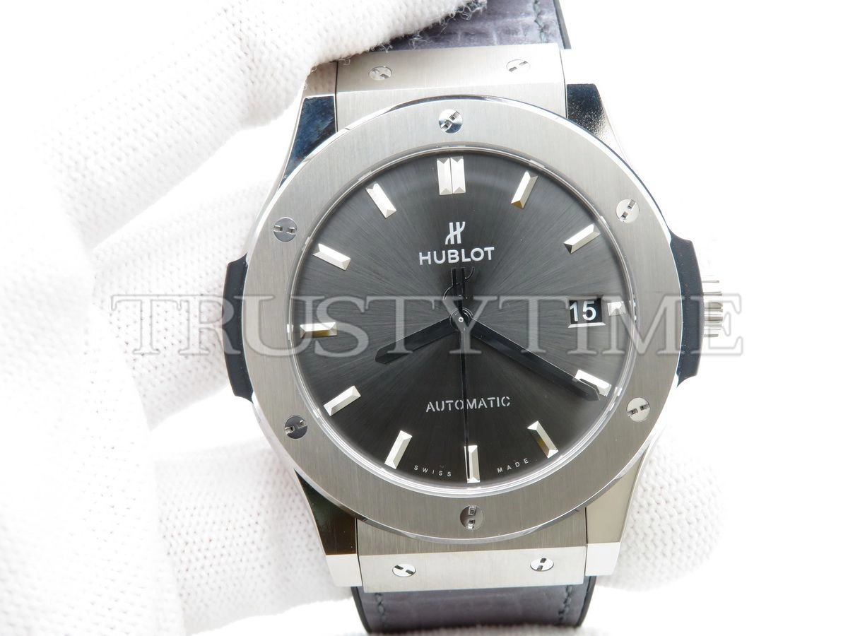 Копия часов Hublot Classic Fusion 45mm 511.NX.7071.LR