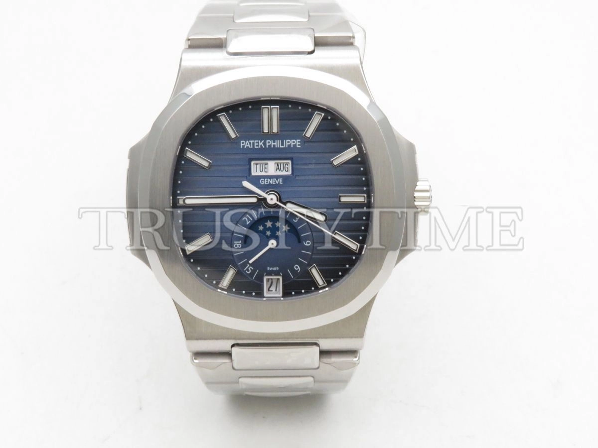 Копия часов Patek Philippe Nautilus Annual Calendar 40,5mm 5726/1A-014