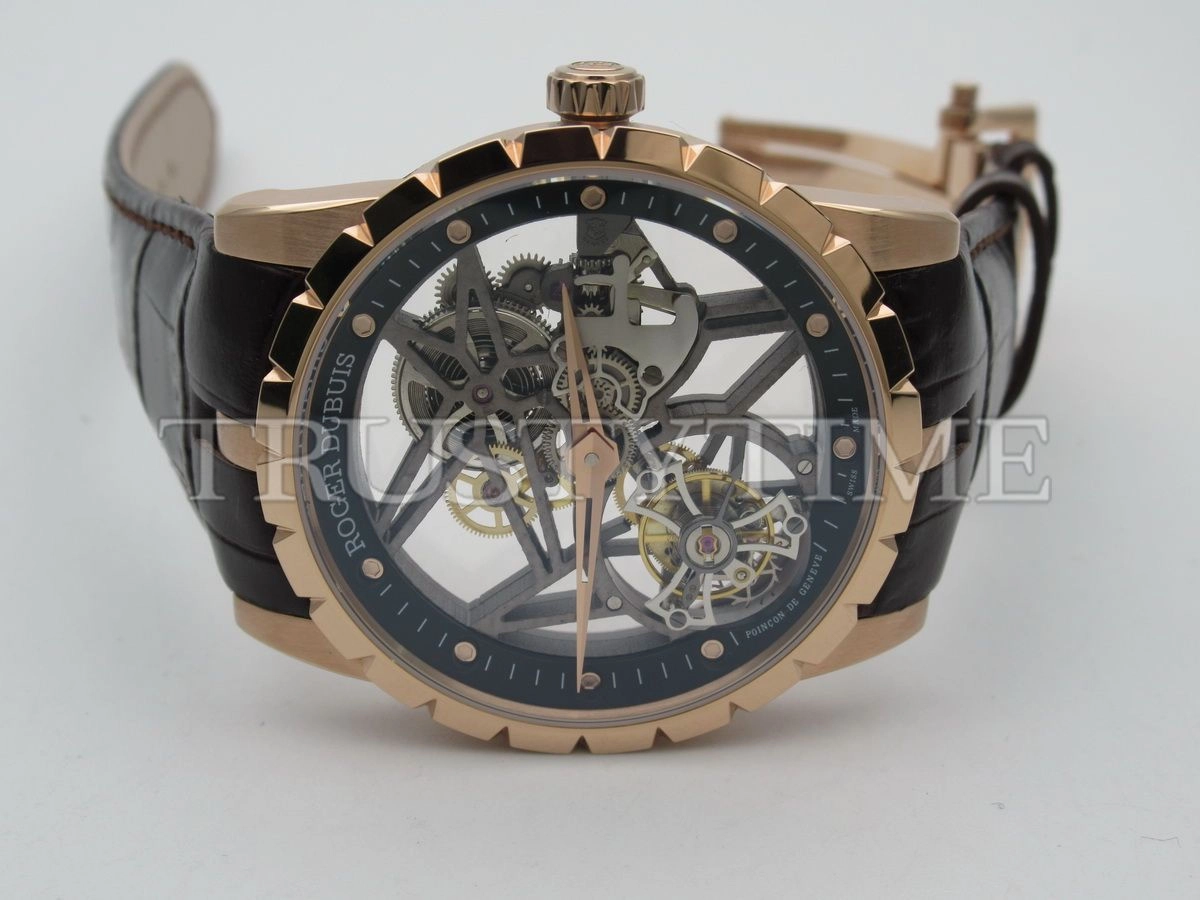 Копия часов Roger Dubuis Excalibur Tourbillon Skeleton 42mm RDDBEX0392