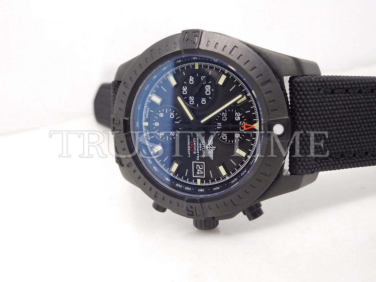Копия часов Breitling Colt Chronograph Automatic 44 M1338810/BF01/109W/M20BASA.1