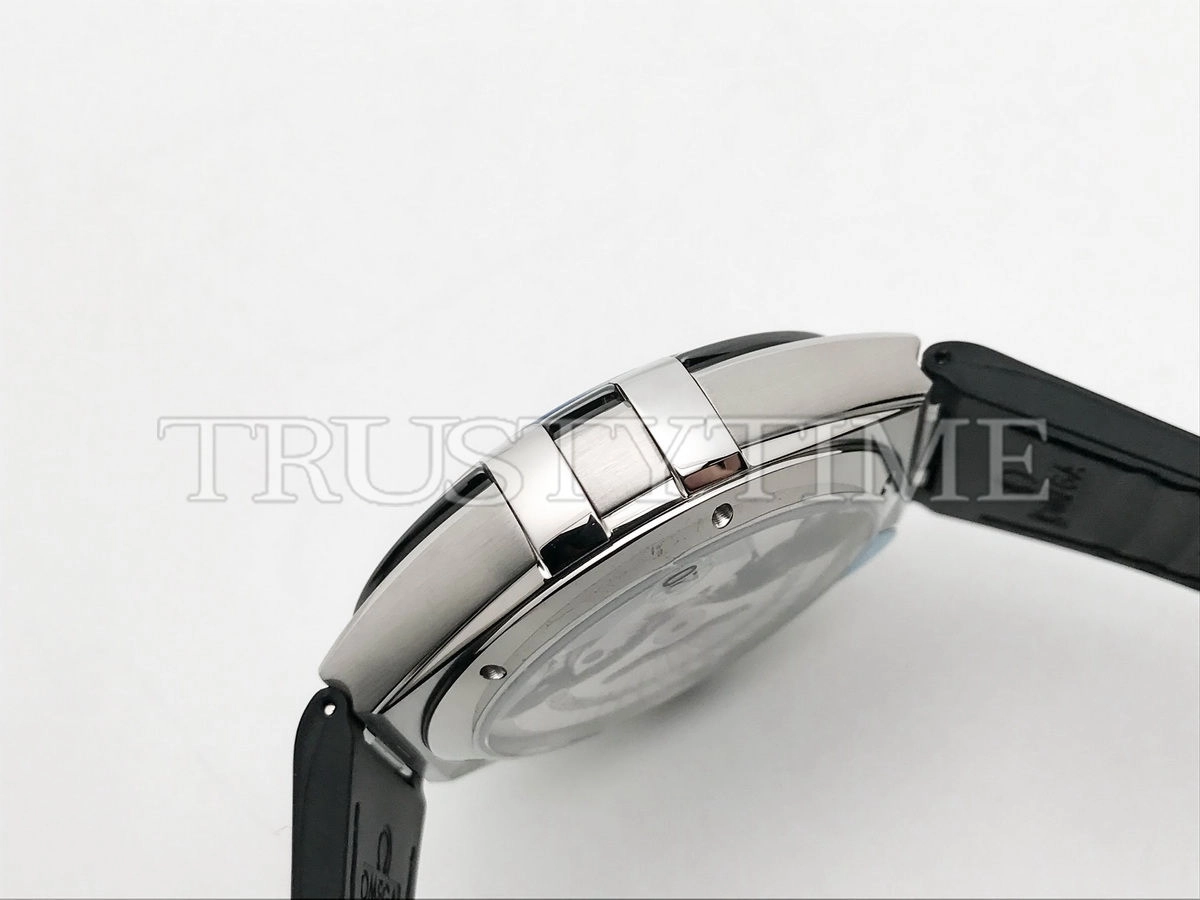 Копия часов Omega Constellation Co-Axial Master Chronometer 41mm 131.33.41.21.01.001
