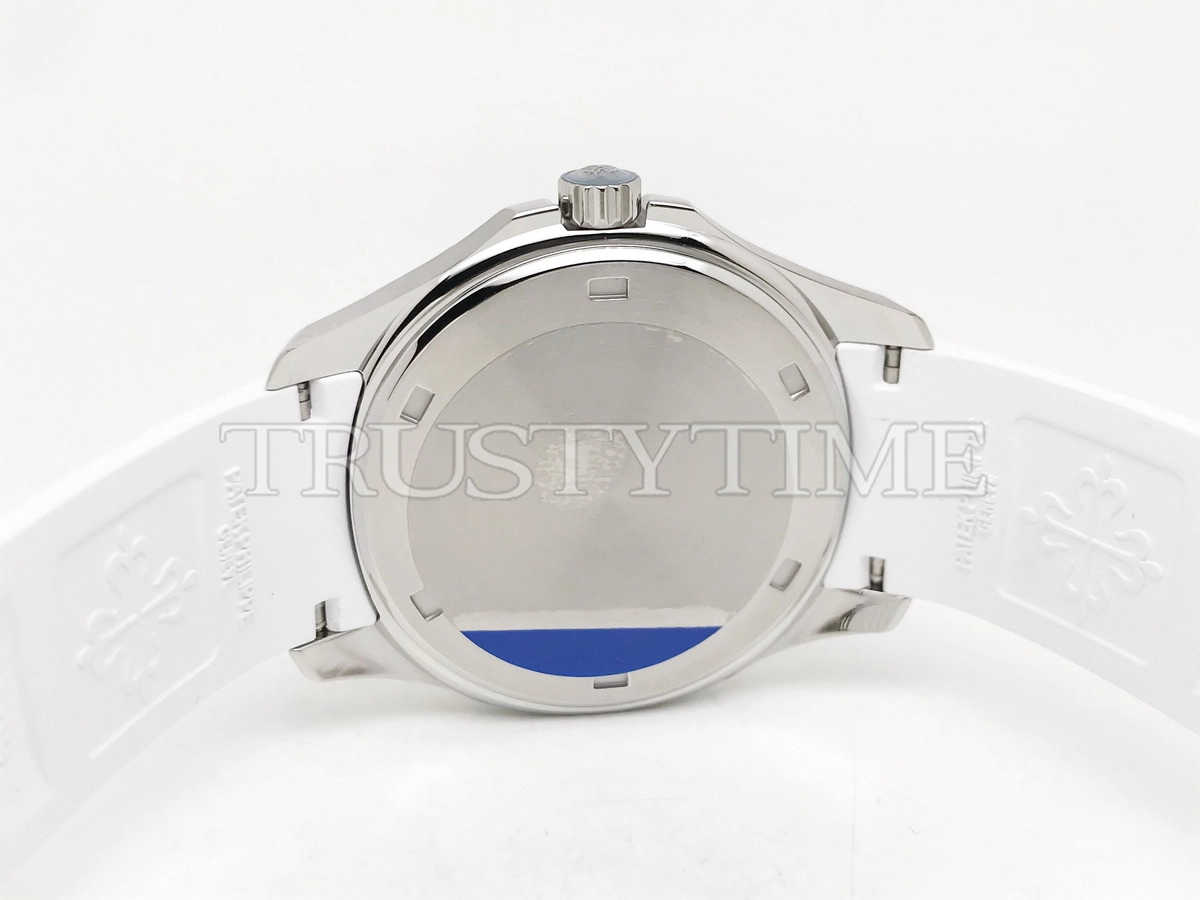 Копия часов Patek Philippe Aquanaut Luce 38.8mm 5267/200A-010