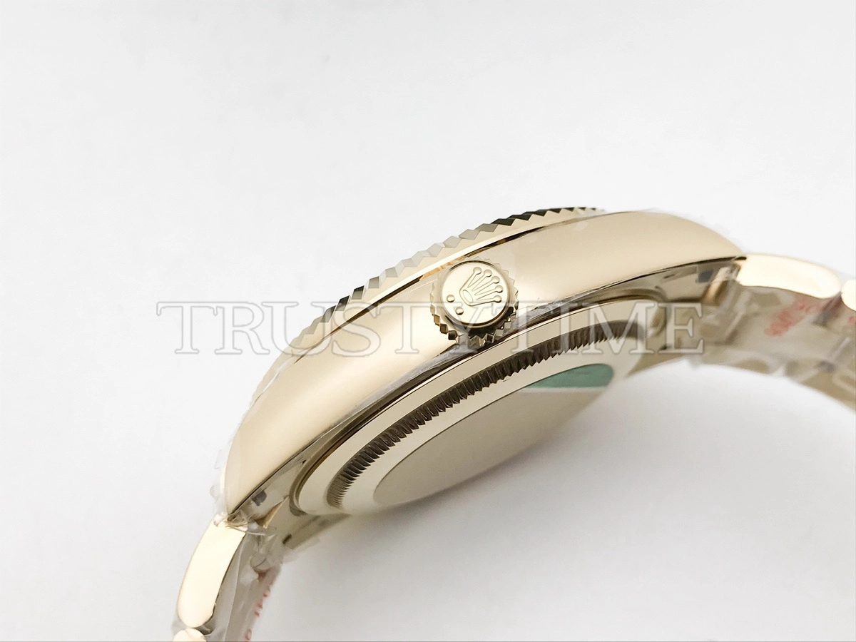 Копия часов Rolex Sky-Dweller 42mm 336938-0001